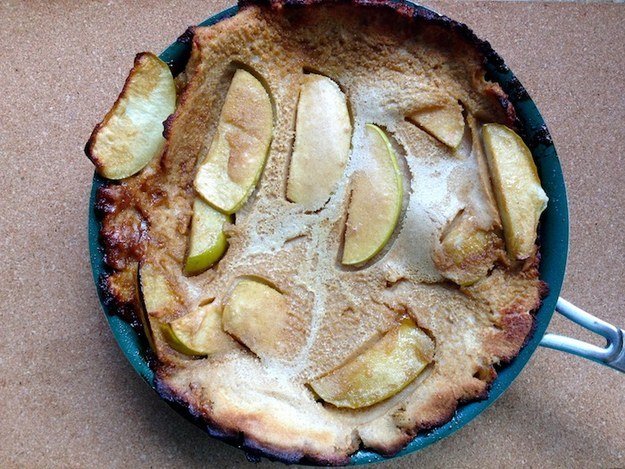 Apple Dutch Baby Pancake