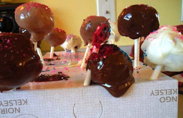 13.) I just feel bad for these cake pops.